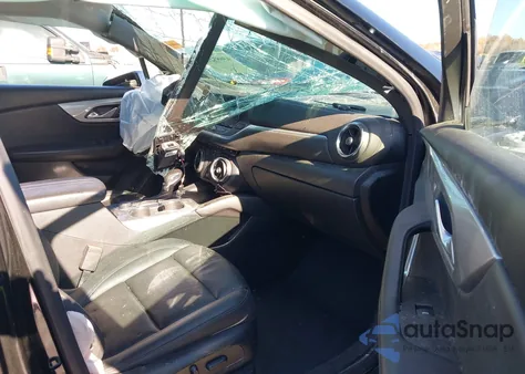 2022 Chevrolet Blazer Awd 3Lt from USA, damaged, VIN 3GNKBJRS9NS137474